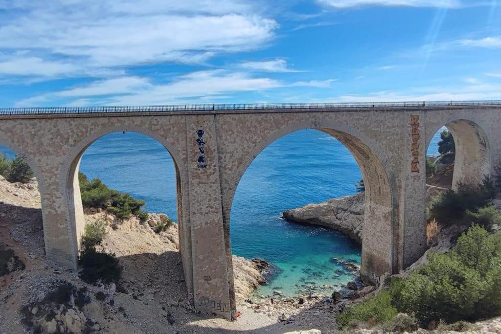T2 Proche Cote Bleue Marseille Aeroport Gare Tgv Aix Villa Gignac-la-Nerthe Buitenkant foto